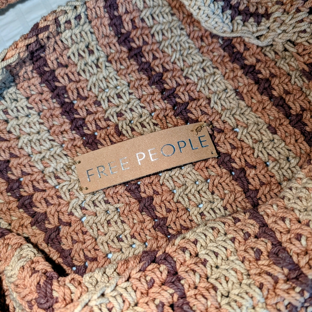 Free People Crocheted Tan and Brown Shoulder Bag - Picture 6 of 7